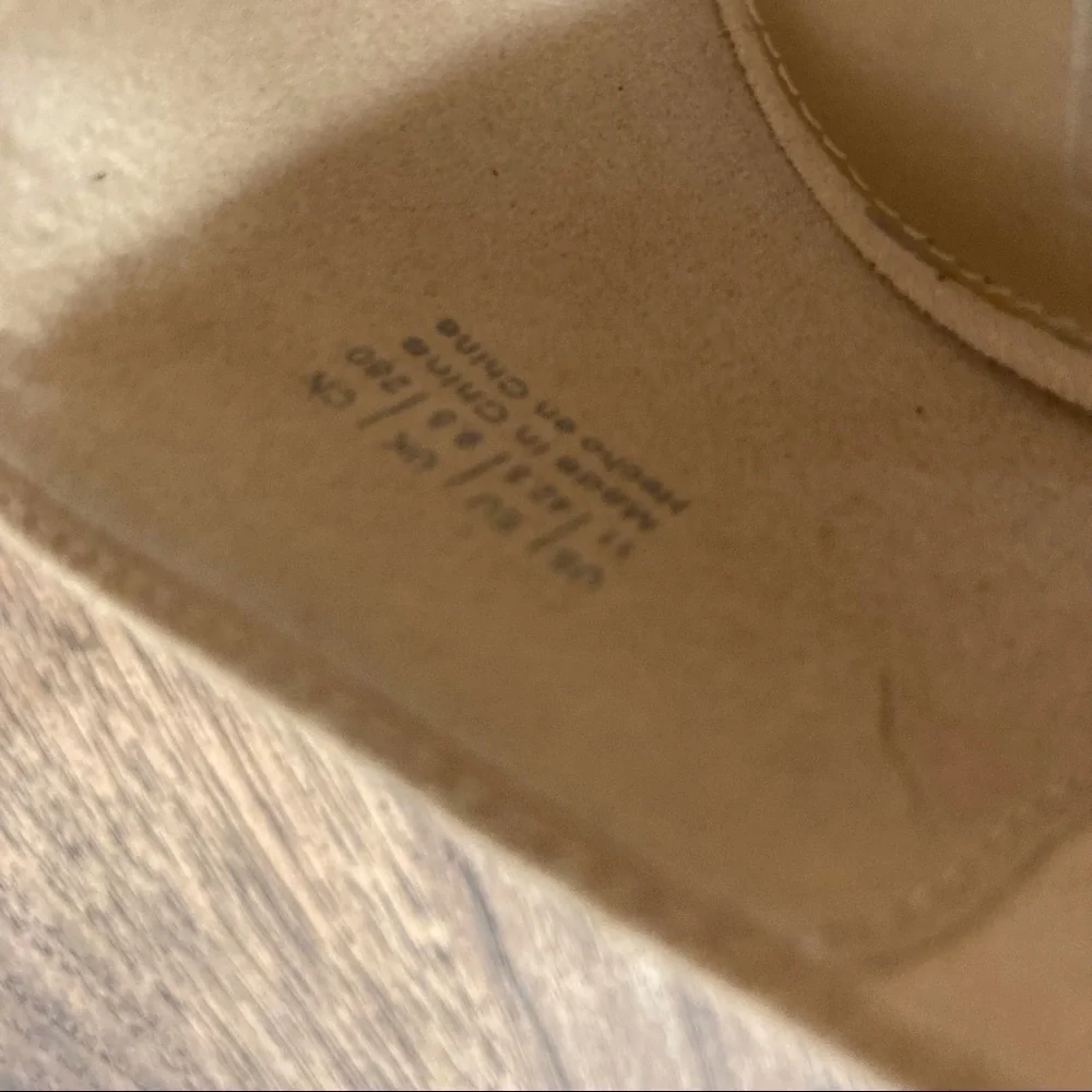 Gap sz 11 tan suede pointy toe pumps heels
